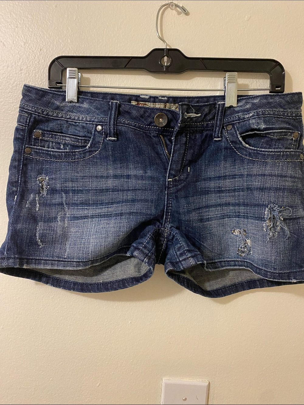 BKE Madison Dark Blue Distressed Denim Jean Shorts
